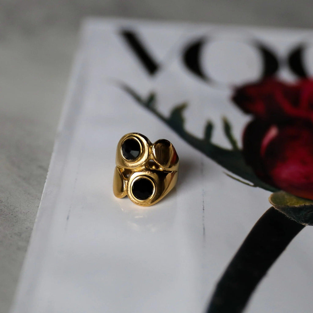 Myra Onyx Ring